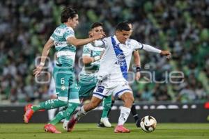 FÚTBOL . SEMIFINAL . SANTOS VS CLUB PUEBLA