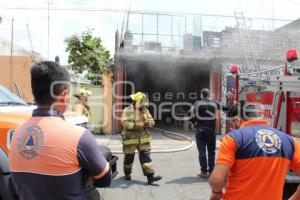 INCENDIO . TALLER MECÁNICO