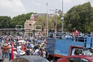 28 DE OCTUBRE . MANIFESTACIÓN