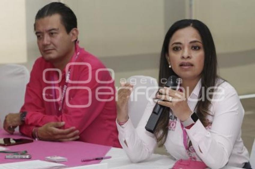 FUERZA MÉXICO . MIRIAM MOZO