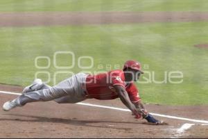 BÉISBOL . PERICOS VS ÁGUILAS