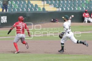 BÉISBOL . PERICOS VS ÁGUILAS