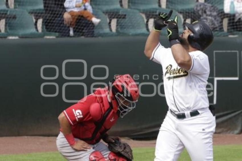 BÉISBOL . PERICOS VS ÁGUILAS