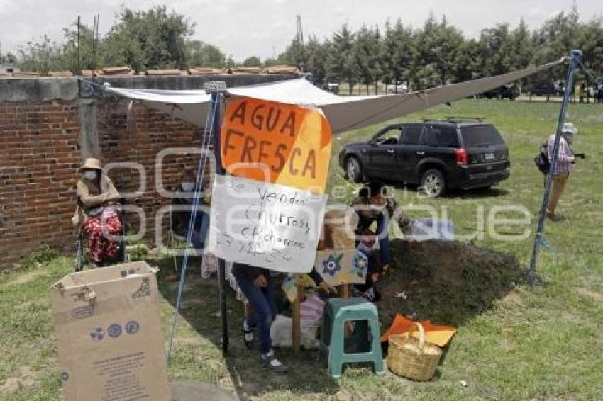 SOCAVÓN . PUESTOS DE COMIDA