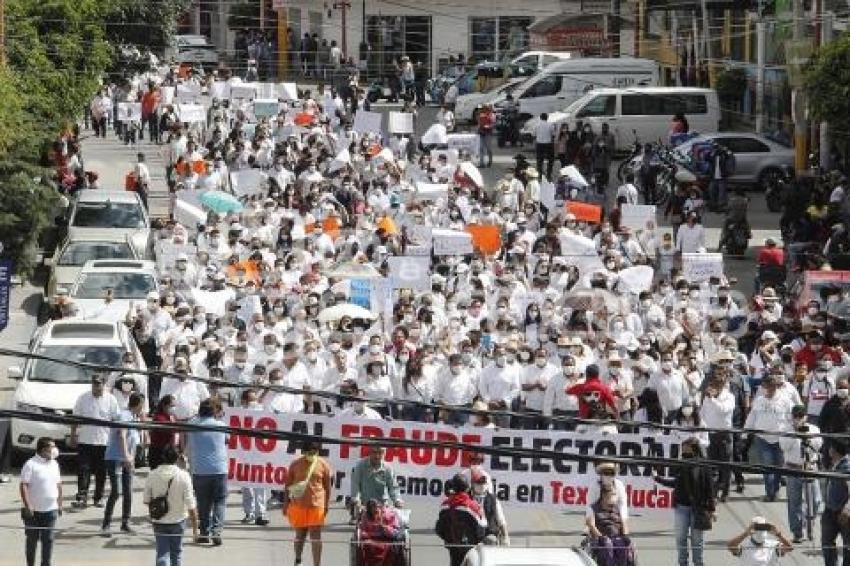 TEXMELUCAN . PROTESTA ELECCIONES