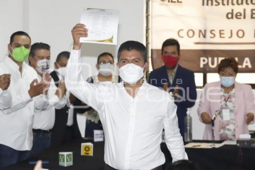 PRESIDENTE ELECTO . EDUARDO RIVERA