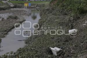 PUENTE NEGRO. BASURA