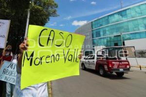 MANIFESTACIÓN . HELICÓPTERO MORENO VALLE