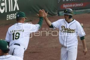 BÉISBOL . PERICOS VS LEONES