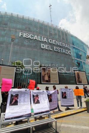 MANIFESTACIÓN . MUJER DESAPARECIDA