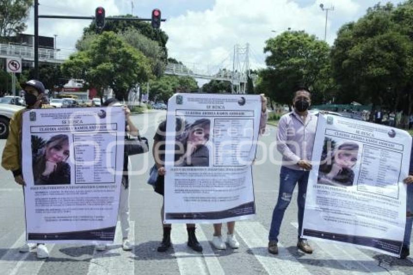 MANIFESTACIÓN . MUJER DESAPARECIDA