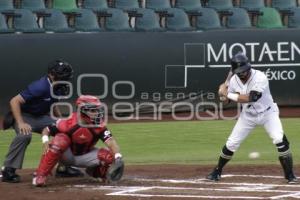 BÉISBOL . PERICOS VS ÁGUILAS