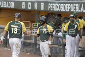 BÉISBOL . PERICOS VS ÁGUILAS