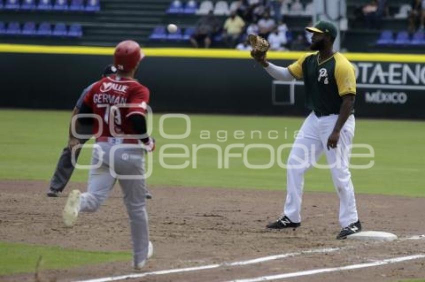 BÉISBOL . PERICOS VS ÁGUILAS