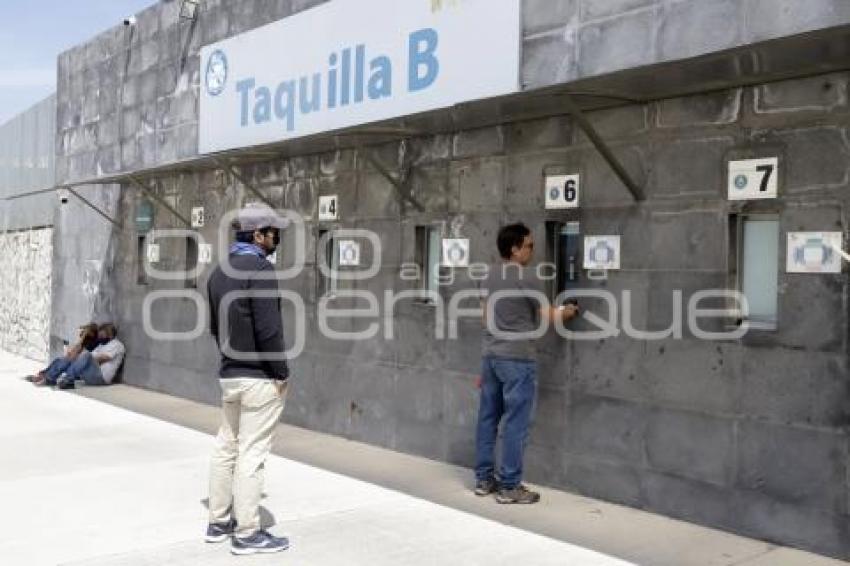 FÚTBOL FEMENIL . CLUB PUEBLA VS LEÓN