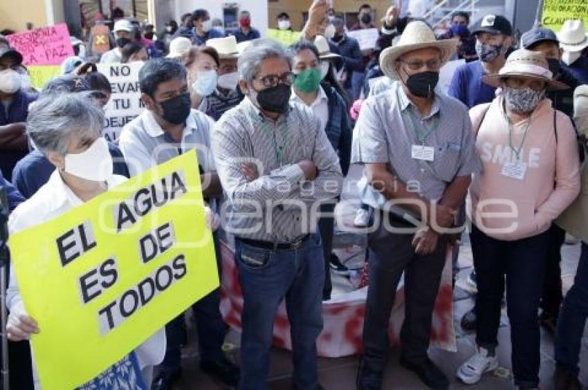 MANIFESTACIÓN . DEFENSA DEL AGUA