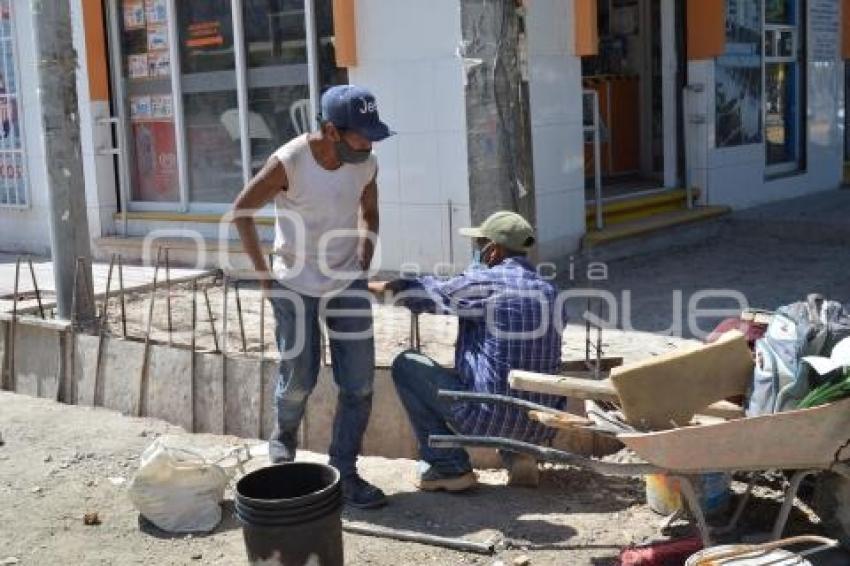 TEHUACÁN . CALLE 5 ORIENTE