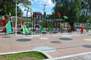 TEHUACÁN . JUEGOS INFANTILES