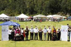 FERIA DEL CHILE EN NOGADA