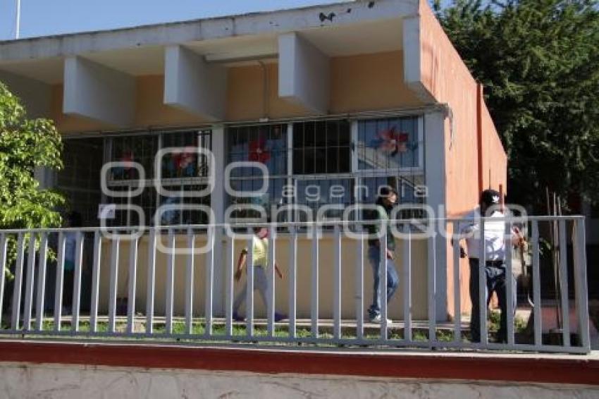 ACATLÁN . LIMPIEZA DE ESCUELAS