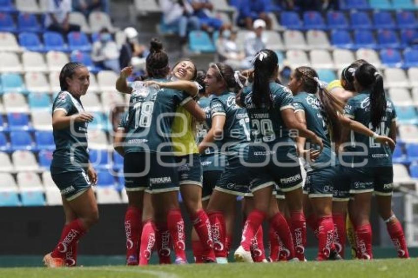 FÚTBOL FEMENIL . CLUB PUEBLA VS CRUZ AZUL