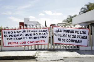 MANIFESTACIÓN . HABITANTES COYOMEAPAN