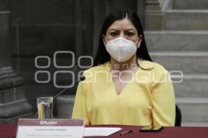 CLAUDIA RIVERA