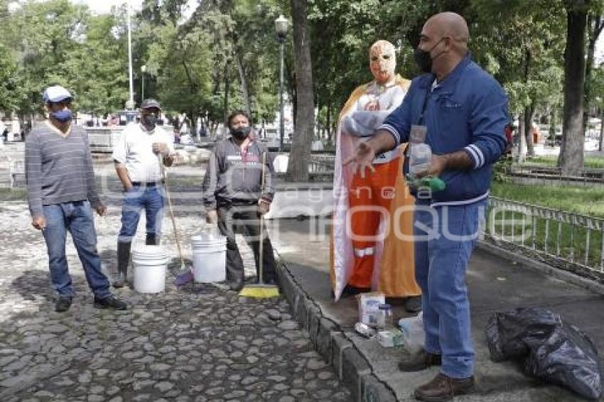 AYUNTAMIENTO . TALLER DE RECICLAJE