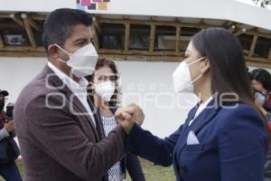 REUNIÓN . CLAUDIA RIVERA Y EDUARDO RIVERA