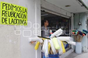 CARTELES PROTESTA CICLOVÍA