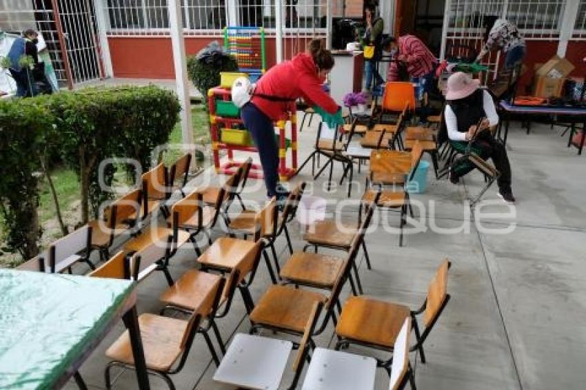 TLAXCALA . LIMPIEZA DE ESCUELAS