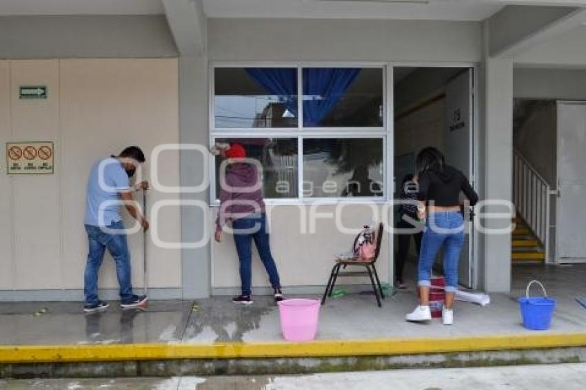 TEHUACÁN . LIMPIEZA ESCUELAS