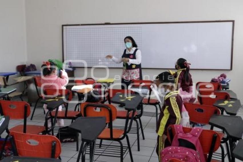 TEHUACÁN . REGRESO A CLASES