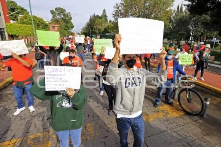 MANIFESTACIÓN . UDLAP