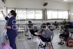 TEHUACÁN . REGRESO A CLASES