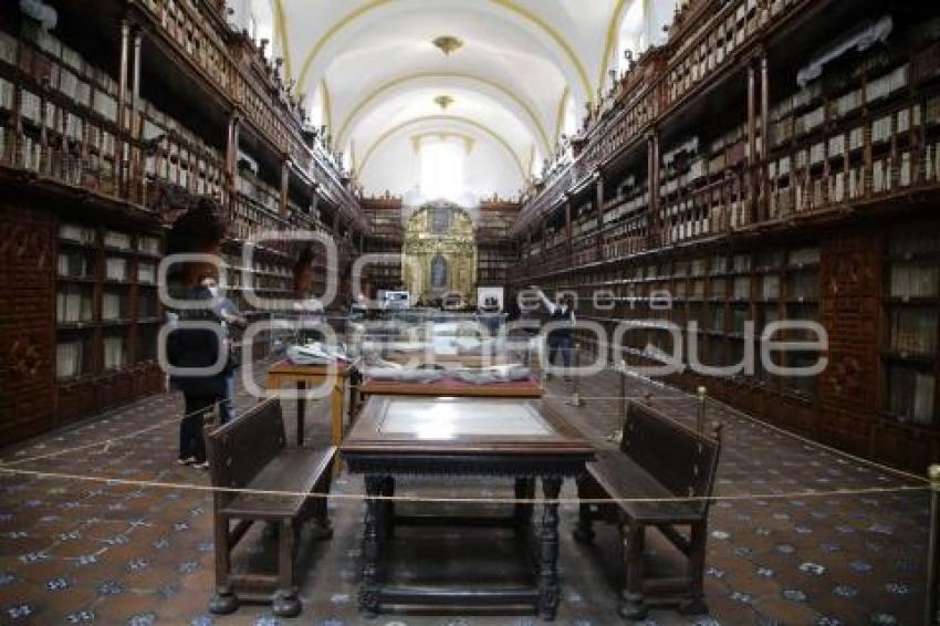 BIBLIOTECA PALAFOXIANA . ANIVERSARIO