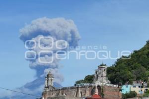 VOLCÁN POPOCATÉPETL . FUMAROLA