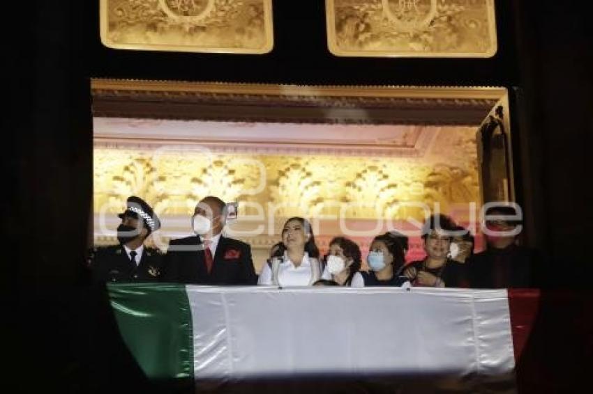 GRITO DE INDEPENDENCIA . CLAUDIA RIVERA