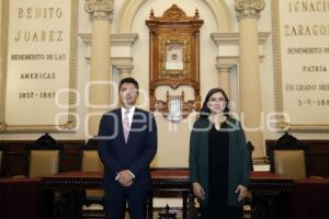 REUNIÓN . CLAUDIA RIVERA Y EDUARDO RIVERA