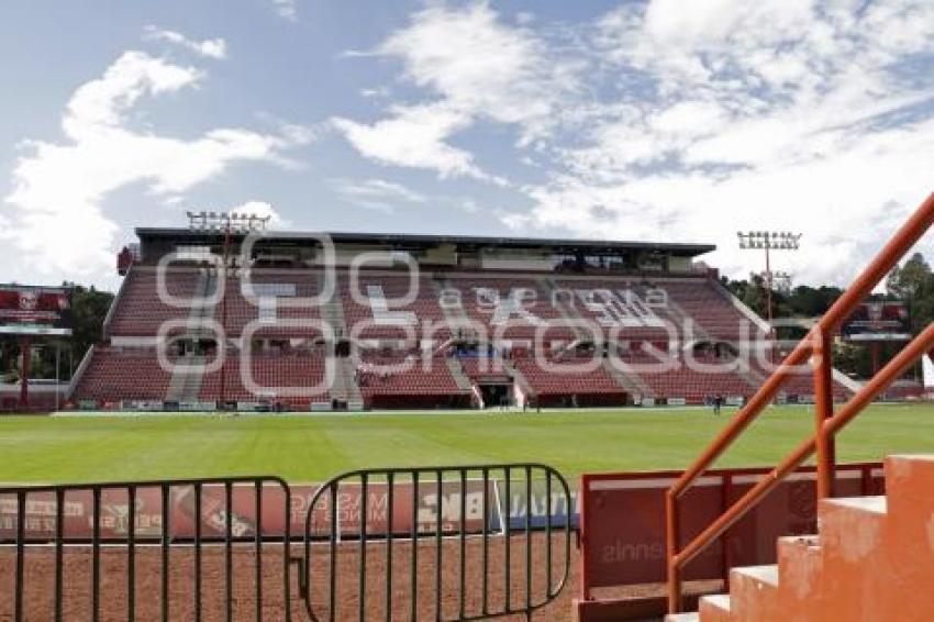 FÚTBOL . COYOTES VS TEPATITLÁN