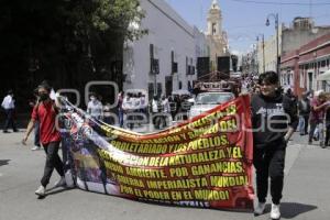 28 DE OCTUBRE . MANIFESTACIÓN