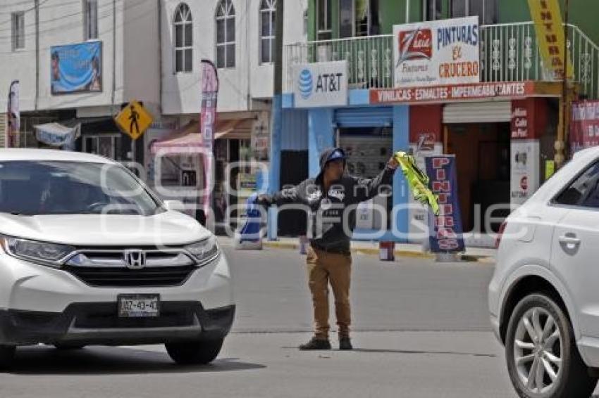 BULEVAR VALSEQUILLO . SEMÁFOROS