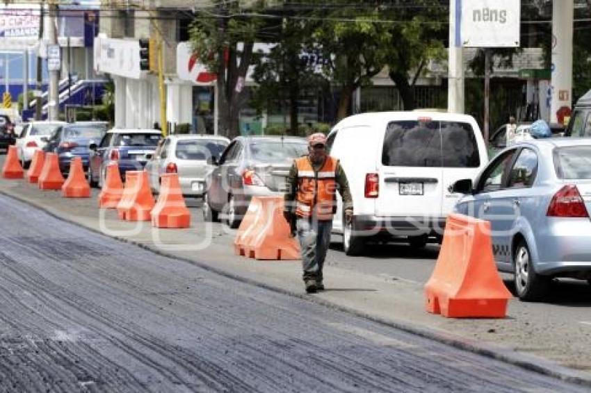 RECTA A CHOLULA . PAVIMENTACIÓN