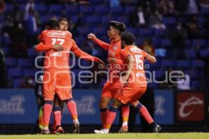 FÚTBOL . CLUB PUEBLA VS CRUZ AZUL