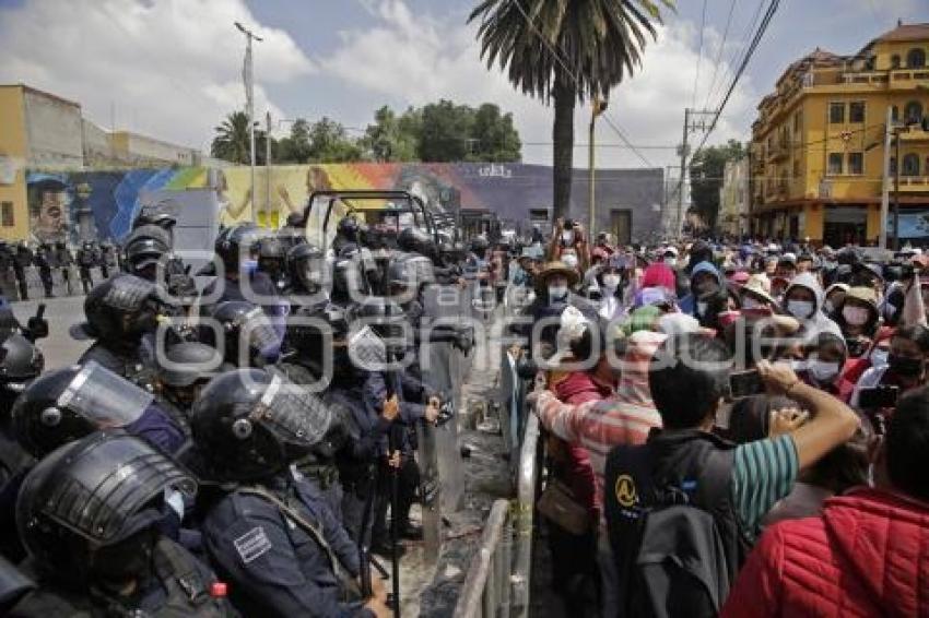 MANIFESTACIÓN . HABITANTES PALMARITO