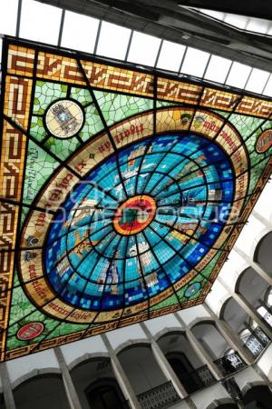 TLAXCALA . VITRAL CONGRESO