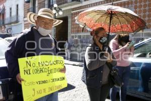 PROPIETARIOS BAÑOS PÚBLICOS