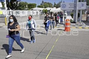 VACUNA COVID-19 . UNIDAD DEPORTIVA VOLKSWAGEN