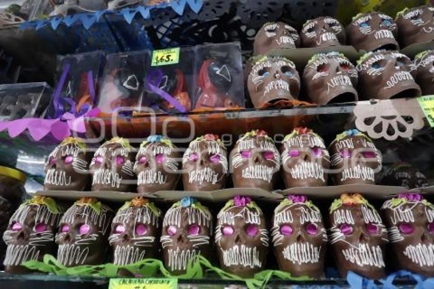 TEMPORADA DE MUERTOS . DULCES