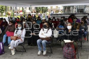 DIF . FERIA POR LAS MUJERES